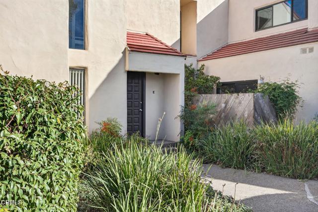 Detail Gallery Image 3 of 39 For 202 N Carrillo Rd #E,  Ojai,  CA 93023 - 2 Beds | 1/2 Baths