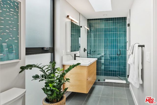 5830 Desert View Drive, La Jolla CA: https://media.crmls.org/mediaz/d6d24d21-e6b9-4b73-a19c-eb0e3f63b2f5.jpg