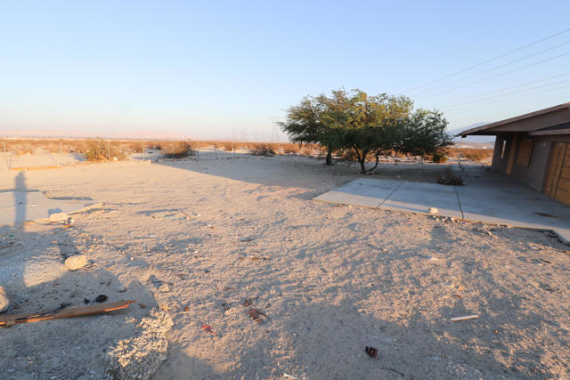 64665 Thumb Drive, Desert Hot Springs CA: https://media.crmls.org/mediaz/d6d24df1-dc08-4be8-9844-74eb6aa9e4f7.jpg