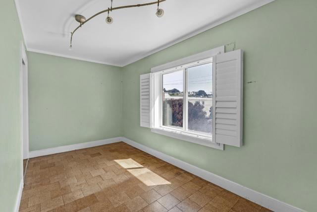 200 Cayuga Avenue, San Francisco CA: https://media.crmls.org/mediaz/d6d2a66c-13bb-47e8-8db2-334d1cbbd976.jpg