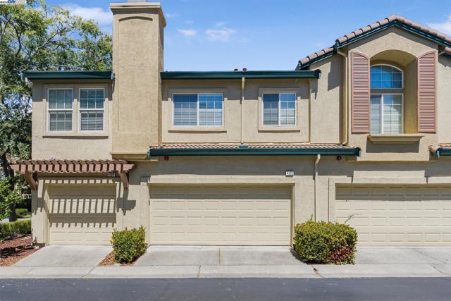 4120 Lucca Ct, Pleasanton CA: https://media.crmls.org/mediaz/d6d33572-c5b0-48d8-b30a-db504c394a1b.jpg