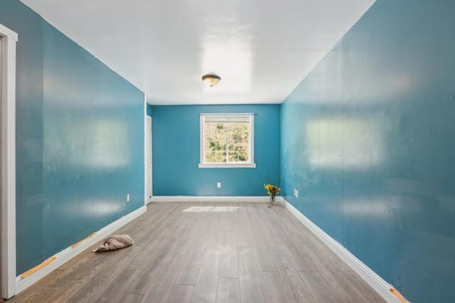 26 Ardor Drive, Orinda CA: https://media.crmls.org/mediaz/d6d3a597-ff12-4306-96d0-924cb72ccb04.jpg