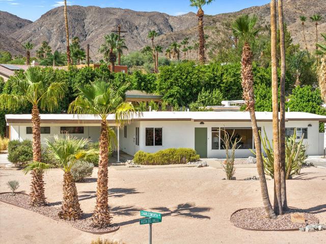 68079 Vista Del Valle, Cathedral City CA: https://media.crmls.org/mediaz/d6d3ca3a-6a49-4fbe-81e6-5768832ef1a8.jpg