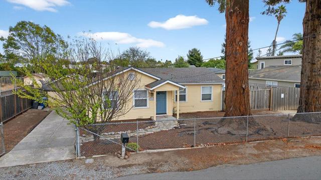 1610 Bulb Avenue, Santa Cruz CA: https://media.crmls.org/mediaz/d6d448db-9f2d-4d79-9716-76c9e54b55cb.jpg