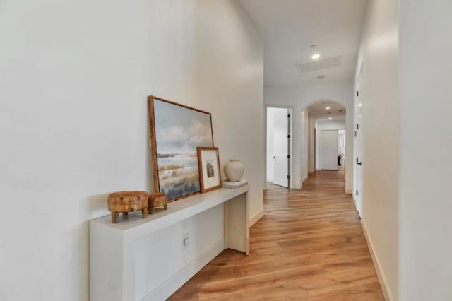 10055 Foothill Avenue, Gilroy CA: https://media.crmls.org/mediaz/d6d4e0db-442c-4e8d-82af-7ec4f34dad14.jpg