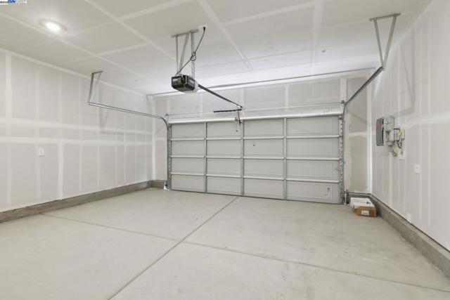 5204 Cardinal Court, Antioch CA: https://media.crmls.org/mediaz/d6d5496d-1a7c-4115-adf1-ba433ad162aa.jpg