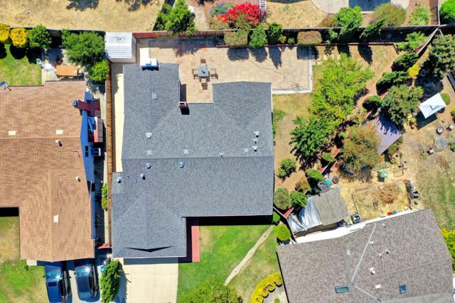 34863 Warwick Court, Fremont CA: https://media.crmls.org/mediaz/d6d6a7c9-558b-4b2e-83e3-aed70a34e7a4.jpg