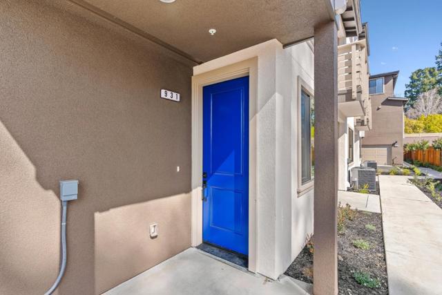 931 Woodside Road, Redwood City CA: https://media.crmls.org/mediaz/d6d6e0e2-b1be-4fd7-9bdf-39157e32afe4.jpg