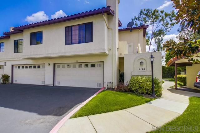 4175 Porte de Merano, San Diego CA: https://media.crmls.org/mediaz/d6d71ff8-d450-422b-a563-21e6a609a4f3.jpg