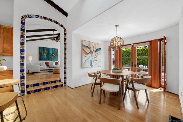 4435 Conde Pl, San Diego CA: https://media.crmls.org/mediaz/d6d74872-7d9b-42f4-944d-0cc142fd8de9.jpg