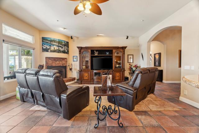 Home for Sale in Ramona