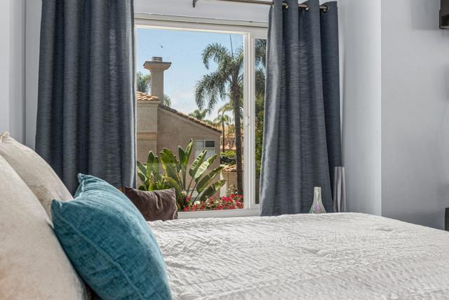 1415 Summit Drive, Chula Vista CA: https://media.crmls.org/mediaz/d6d884d6-efd7-4613-b106-075828b3c034.jpg