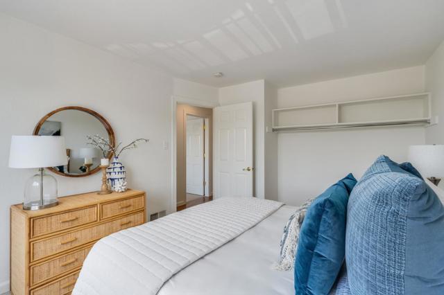 373 Coral Ridge Drive, Pacifica CA: https://media.crmls.org/mediaz/d6d89b21-3da4-4131-93b3-54855676bd61.jpg
