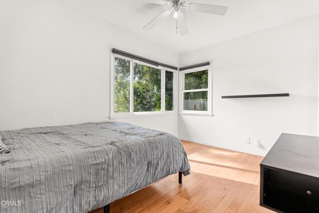 Detail Gallery Image 14 of 18 For 3323 Reta St, La Crescenta,  CA 91214 - 4 Beds | 2 Baths