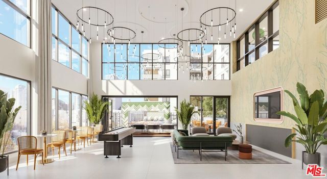1340 S Hill Street, Los Angeles CA: https://media.crmls.org/mediaz/d6da1d6c-c46a-4fdc-bd74-cf1c43e6346d.jpg