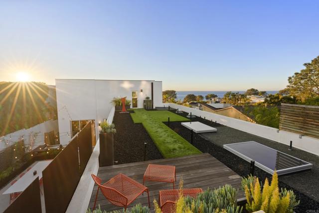 13675 Pine Needles Dr., Del Mar CA: https://media.crmls.org/mediaz/d6daaf02-2c27-4f53-a89b-9f1533e62d93.jpg