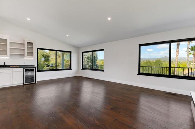 1080 Landavo Rancho Rd, Escondido CA: https://media.crmls.org/mediaz/d6dbafce-f47f-4c81-9d85-50f295cf04b7.jpg