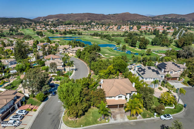 213 Heath Meadow Court, Simi Valley CA: https://media.crmls.org/mediaz/d6dcb166-bdf0-4f06-883f-aeb00b26501b.jpg
