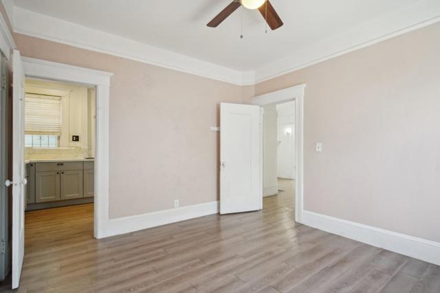 592 22nd Street, Oakland CA: https://media.crmls.org/mediaz/d6dcf130-0e67-41fe-9d03-10de8eafcc75.jpg