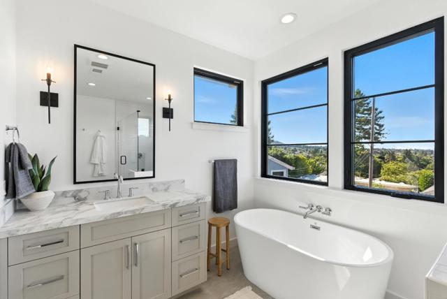 312 W 39th Avenue, San Mateo CA: https://media.crmls.org/mediaz/d6de736a-0dc3-436c-a343-6d3781eccf89.jpg