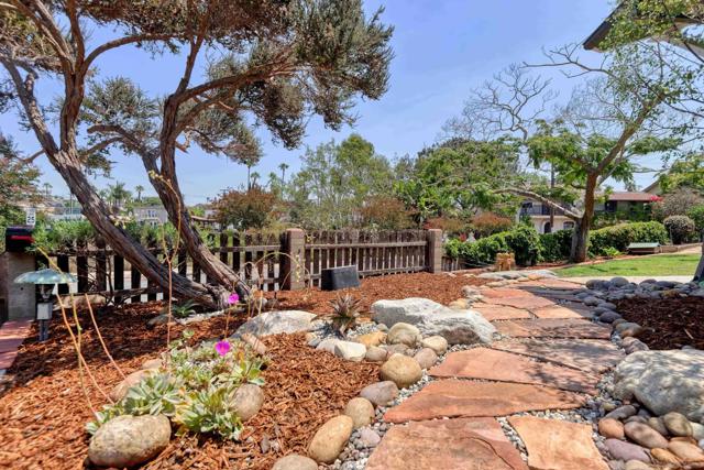 1275 Johnson Ave, San Diego CA: https://media.crmls.org/mediaz/d6dfef36-caaa-4c88-96e6-2317c4e9e62f.jpg