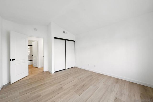 Image 21 of 37 For 11106 Portobelo Dr.