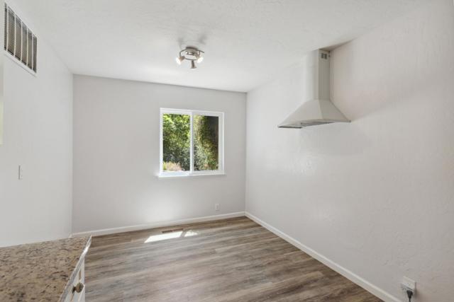 24895 Skyland Road, Los Gatos CA: https://media.crmls.org/mediaz/d6e0deb2-7a70-4f07-993b-789ba2a21e15.jpg