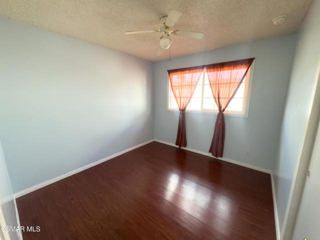 38251 Lisman Avenue, Palmdale CA: https://media.crmls.org/mediaz/d6e28cee-49f0-4f39-bef5-cc941ce05538.jpg