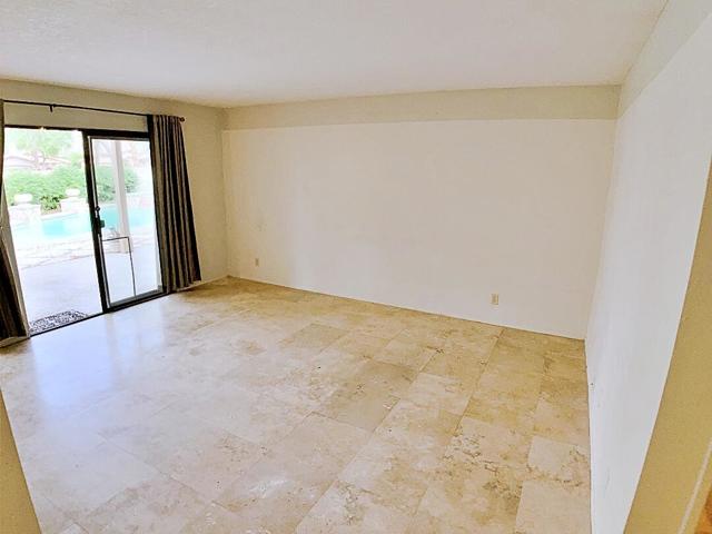 49035 Serenata Court, La Quinta CA: https://media.crmls.org/mediaz/d6e31f3c-bd67-496d-b5fb-ff05d3a686d8.jpg