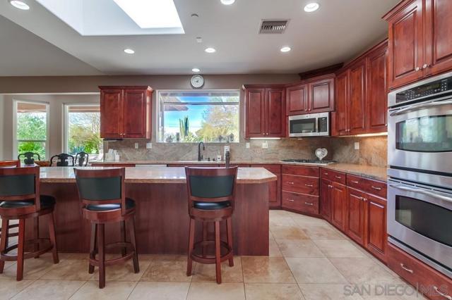 Image 15 of 44 For 16270 Pauma Valley Dr