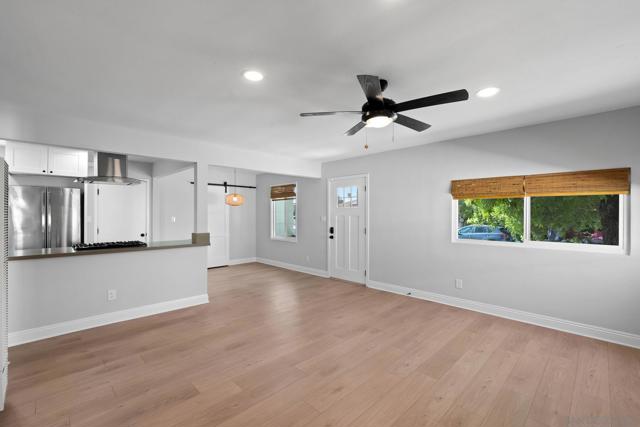 4991 Date Pl, San Diego CA: https://media.crmls.org/mediaz/d6e4b102-27db-4b3a-9b3e-96e2e4dc8440.jpg