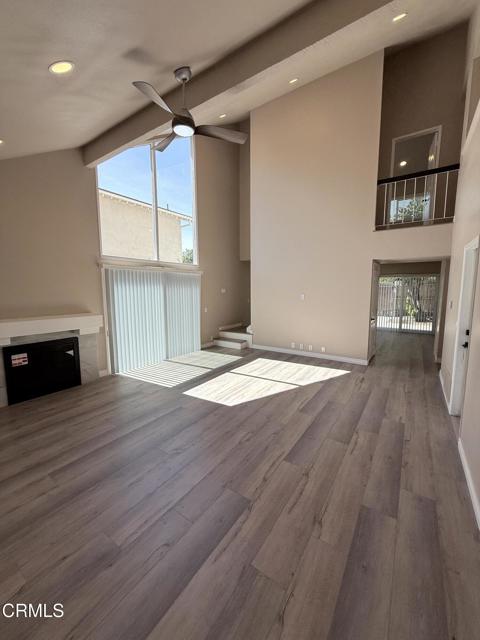 Detail Gallery Image 2 of 45 For 435 Anacapa Cir, Thousand Oaks,  CA 91320 - 4 Beds | 2/1 Baths