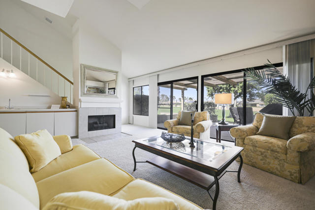 77576 Woodhaven Dr. N Drive, Palm Desert CA: https://media.crmls.org/mediaz/d6e6f214-bb4b-42f5-84d6-2ce4c210a264.jpg