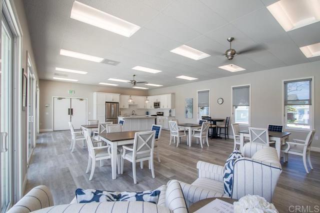 7414 Lantana, Carlsbad CA: https://media.crmls.org/mediaz/d6e8e4d9-c1a7-4132-848c-9e1dcfa308cc.jpg