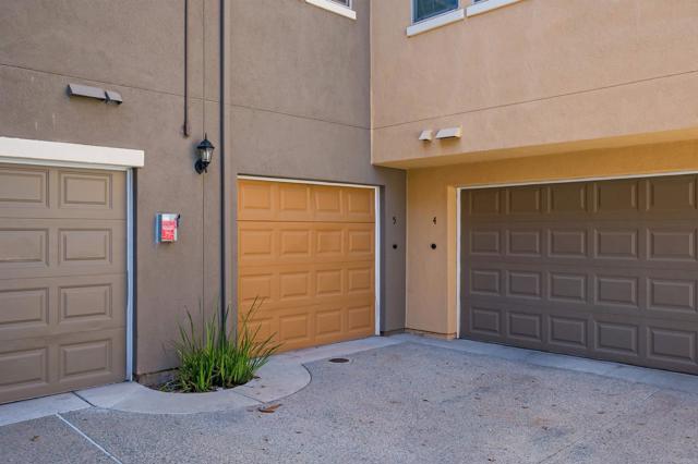 1804 OLIVE GREEN ST, Chula Vista CA: https://media.crmls.org/mediaz/d6eb3314-ee3f-4f2c-8444-0c3c4b2d5837.jpg