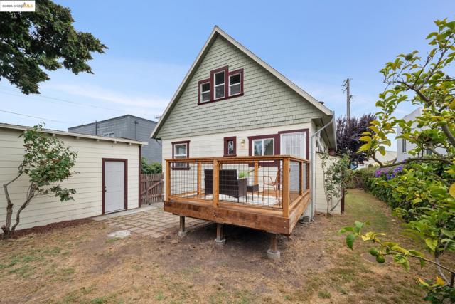 1193 64Th St, Oakland CA: https://media.crmls.org/mediaz/d6eba1a6-ad0e-4226-a821-399e6cbc818a.jpg