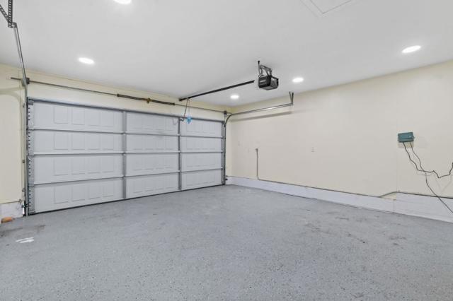 2289 Newhall Street, Santa Clara CA: https://media.crmls.org/mediaz/d6eda75f-affd-4fd9-8b79-41f983d8ef24.jpg