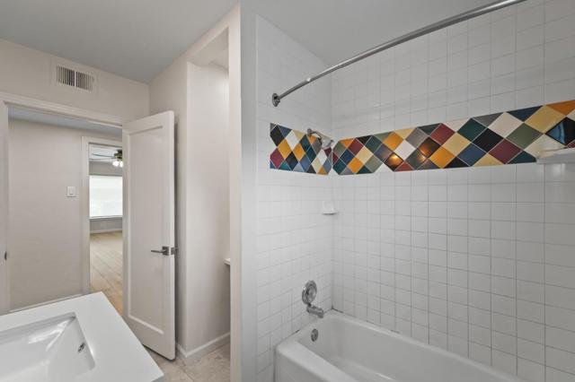 636 W 25th Street, Merced CA: https://media.crmls.org/mediaz/d6eea24d-ec14-47db-8045-66de32c9ba5e.jpg
