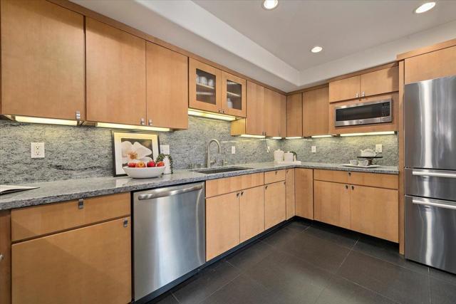 116 Calle Nivel, Los Gatos CA: https://media.crmls.org/mediaz/d6eeb8bf-f38b-4bd7-a4a5-ea3968b84b57.jpg
