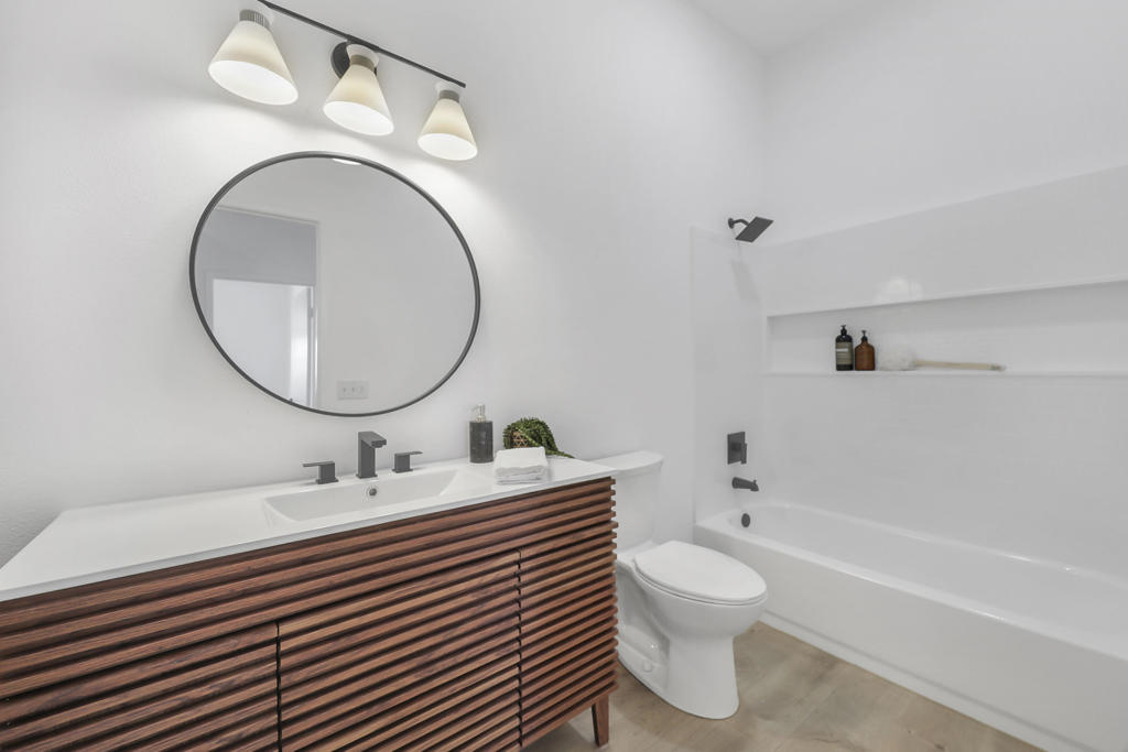 MLS #219136424DA image #15