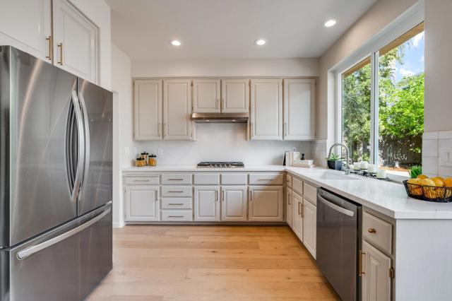 2134 Paseo Del Oro, San Jose CA: https://media.crmls.org/mediaz/d6ef0a42-864a-4eda-8e15-1adec755d13d.jpg