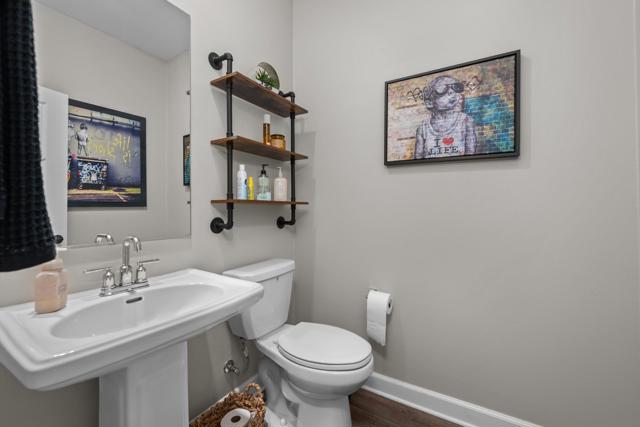 1485 Natalia Ct., Escondido CA: https://media.crmls.org/mediaz/d6ef55ef-99a5-4a04-a8ba-34516833429e.jpg