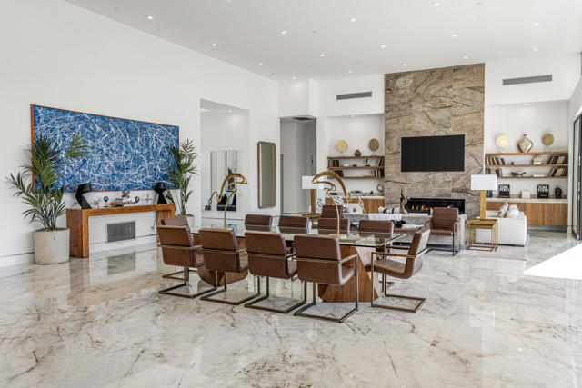 1 Bravo Court, Rancho Mirage CA: https://media.crmls.org/mediaz/d6f0c7ab-c23e-45a4-a957-735f164f24f9.jpg