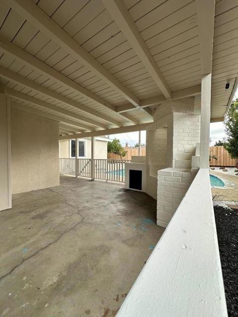 130 E 21st Street, Tracy CA: https://media.crmls.org/mediaz/d6f38c32-9d0f-41d9-9c47-b8fdab058dad.jpg