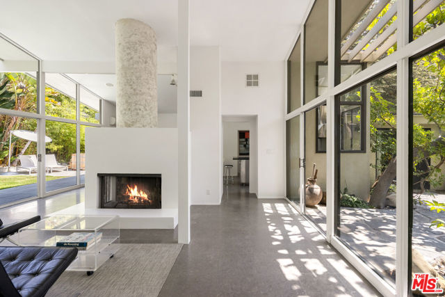 Drew Fenton | 30611 Las Estrellas Drive Malibu CA | MLS: 7423493 Drew Fenton | 30611 Las Estrellas Drive Malibu CA | MLS: 7423493