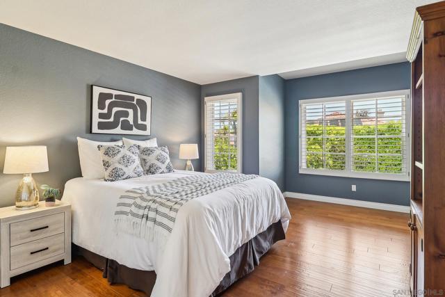 4961 Concannon Ct, San Diego CA: https://media.crmls.org/mediaz/d6f5c15d-308e-4026-8c6b-e22e1167399f.jpg