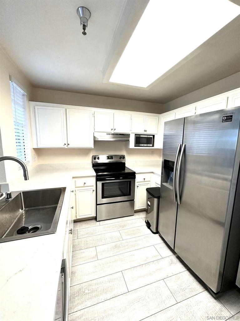 MLS #250034702SD img 3