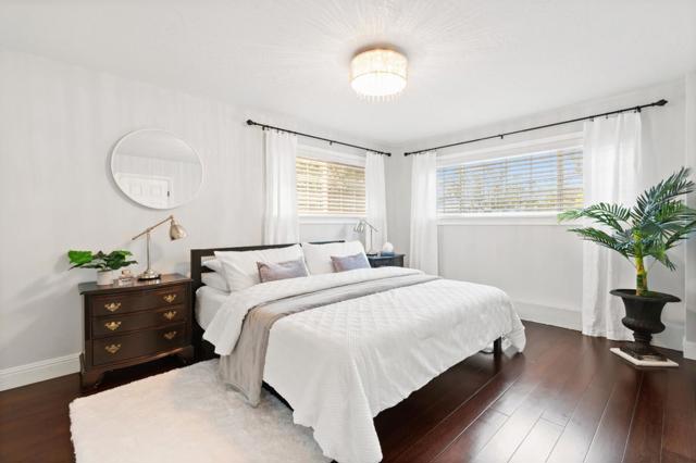 330 Avenue Portola, El Granada CA: https://media.crmls.org/mediaz/d6f66cd0-0d9a-4cb9-94aa-474c783a600f.jpg