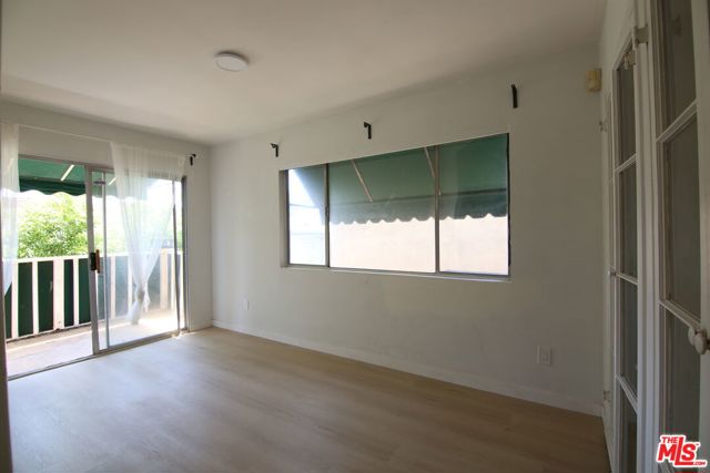 1028 N Hayworth Avenue, West Hollywood CA: https://media.crmls.org/mediaz/d6f6751d-7b9c-47a4-82c1-a40d46c4aef2.jpg