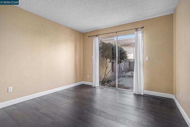 2921 19Th St, San Pablo CA: https://media.crmls.org/mediaz/d6f7d8b3-61cb-49c1-a759-b08197547522.jpg